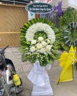 Kệ Hoa Chia Buồn 1 Tầng Lan Thái Trắng Và Hồng Trắng