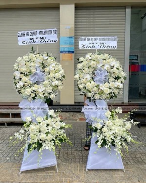Vòng Hoa Viếng Đẹp Gò Vấp Lan Thái Và Lan Hồ Điệp