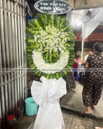 Kệ Hoa Tang Lễ 2 Tầng Kính Viếng Bác Lan Thái Trắng Trang Trọng