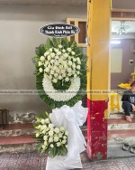 Hoa Viếng Truyền Thống 2 Tầng Trang Nghiêm Thành Kính