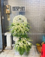 Hoa Chia Buồn Sang Trọng Lan Thái Trắng Tinh Khôi