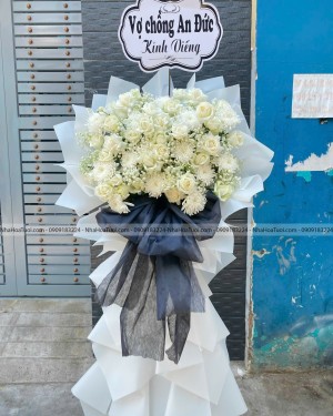 Hoa Viếng 1 Tầng Cúc Trắng Và Hồng Trắng Tinh Khôi