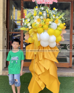 Kinh Nghiệm Đặt Vòng Hoa Tang Lễ Tại Tân Phú (Giáo Xứ, Tư Gia)